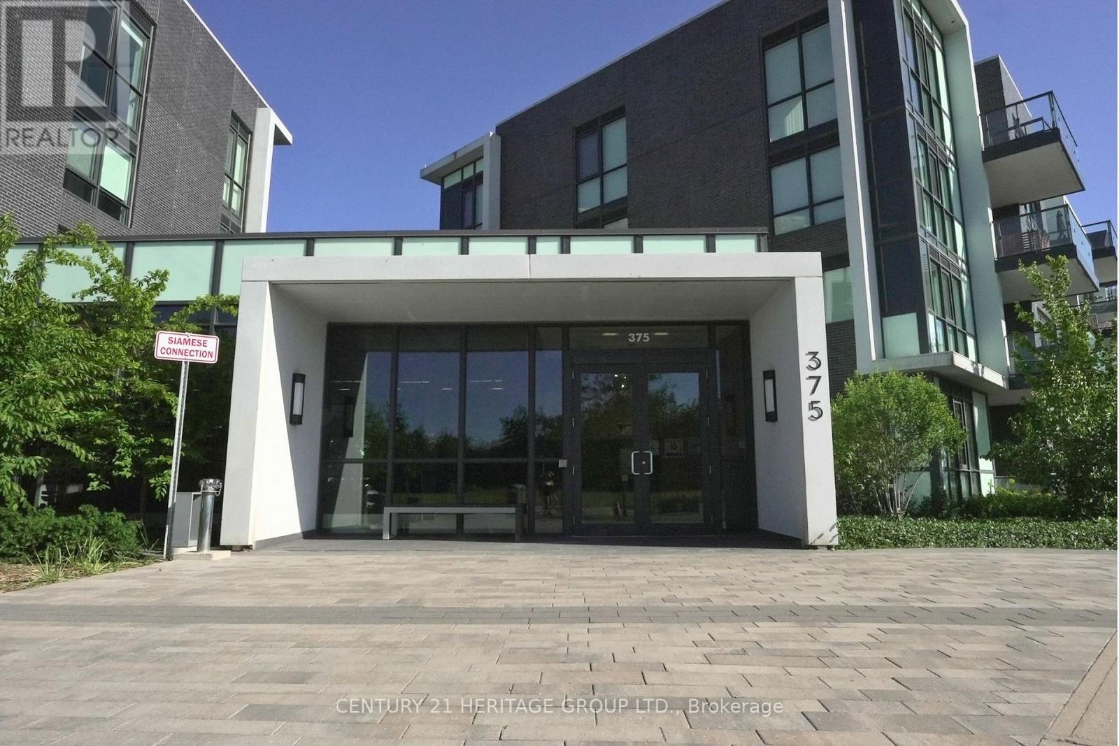 225 - 375 Sea Ray Avenue, Innisfil, Ontario L9S 0L9 - Photo 2 - N12599828