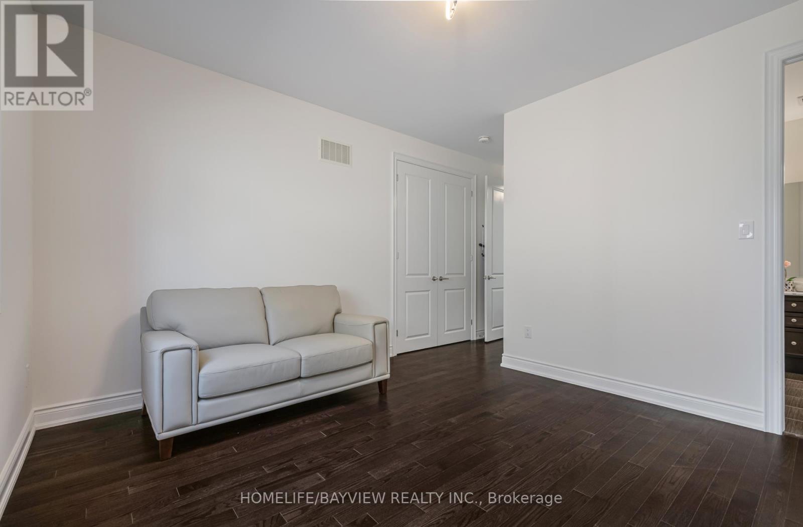 17 Lacrosse Trail, Vaughan, Ontario L4H 4S7 - Photo 38 - N12562356