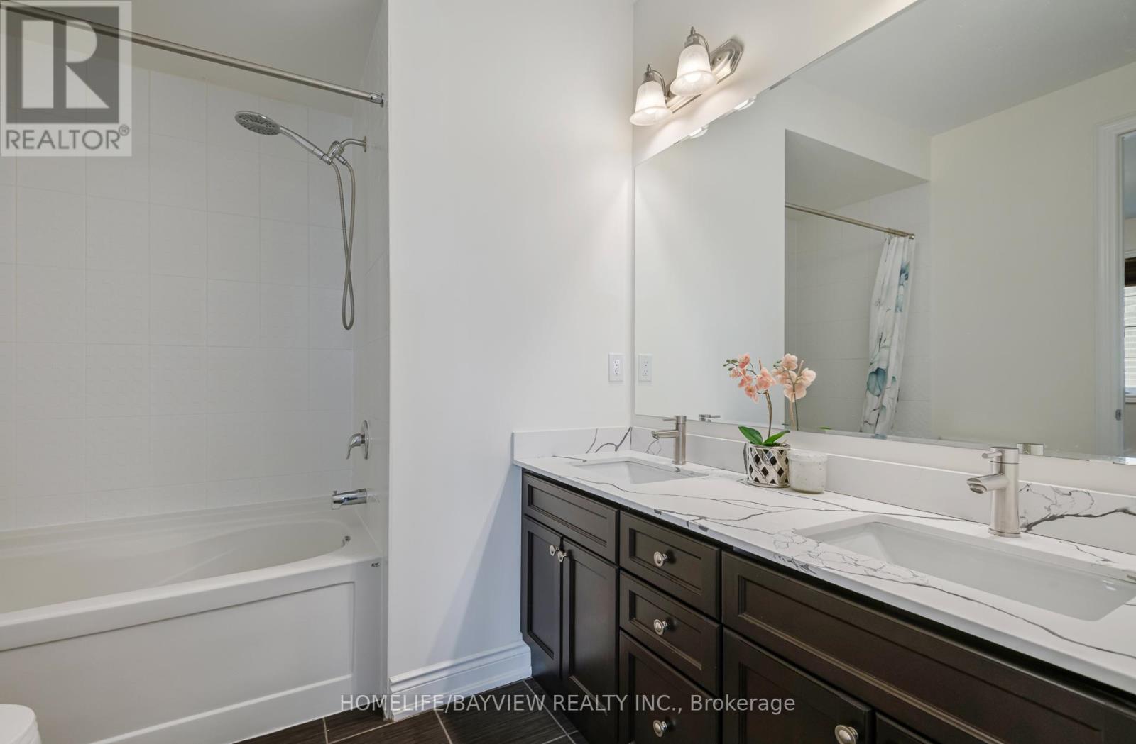 17 Lacrosse Trail, Vaughan, Ontario L4H 4S7 - Photo 46 - N12562356