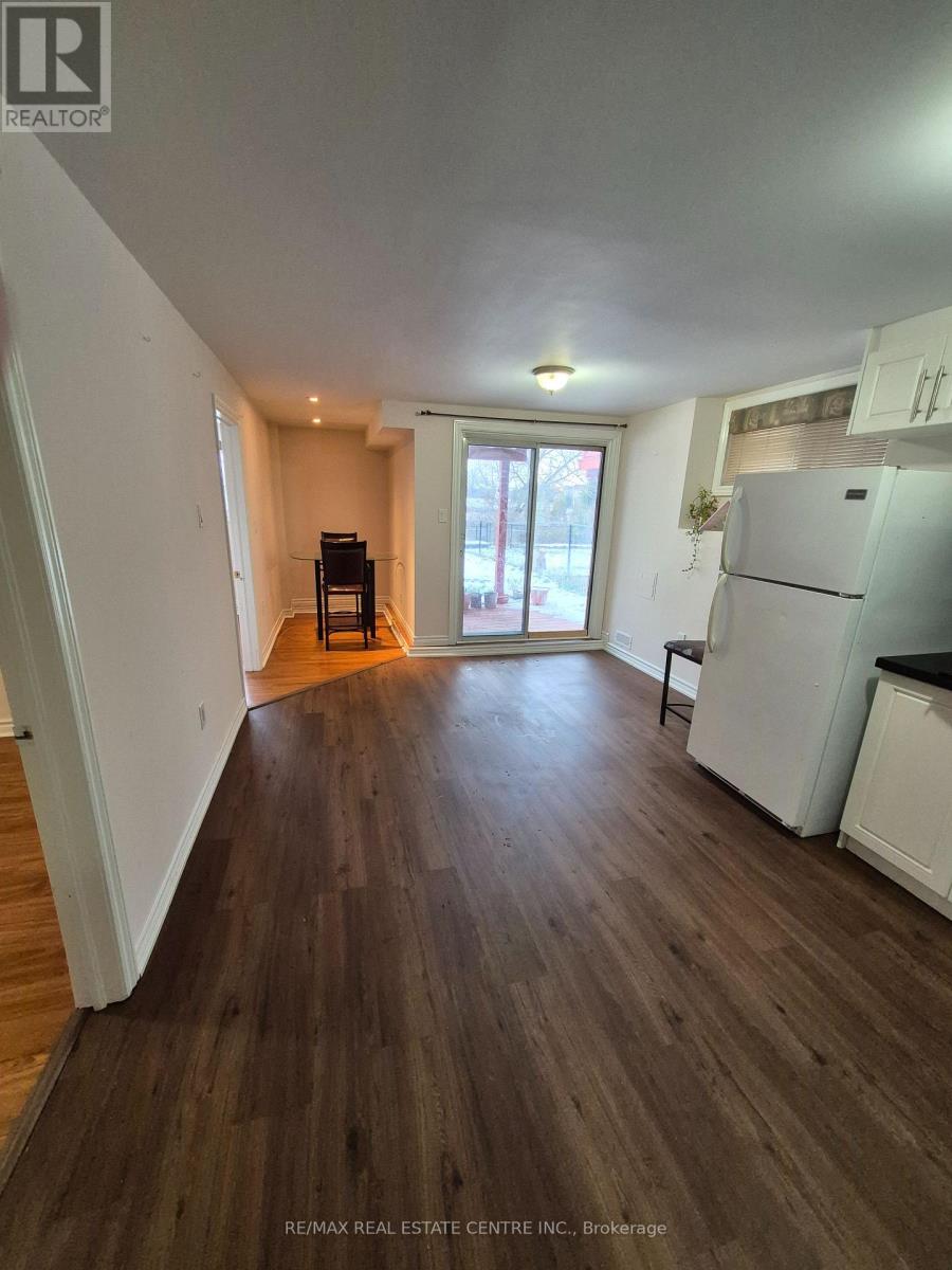 Basement Only - 6 Porchlight Road, Brampton, Ontario  L6X 4S3 - Photo 6 - W12515836