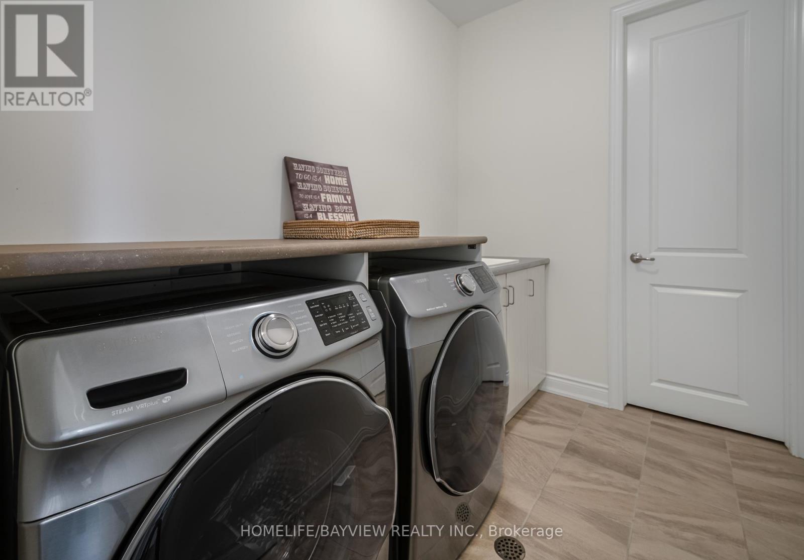 17 Lacrosse Trail, Vaughan, Ontario L4H 4S7 - Photo 48 - N12562356