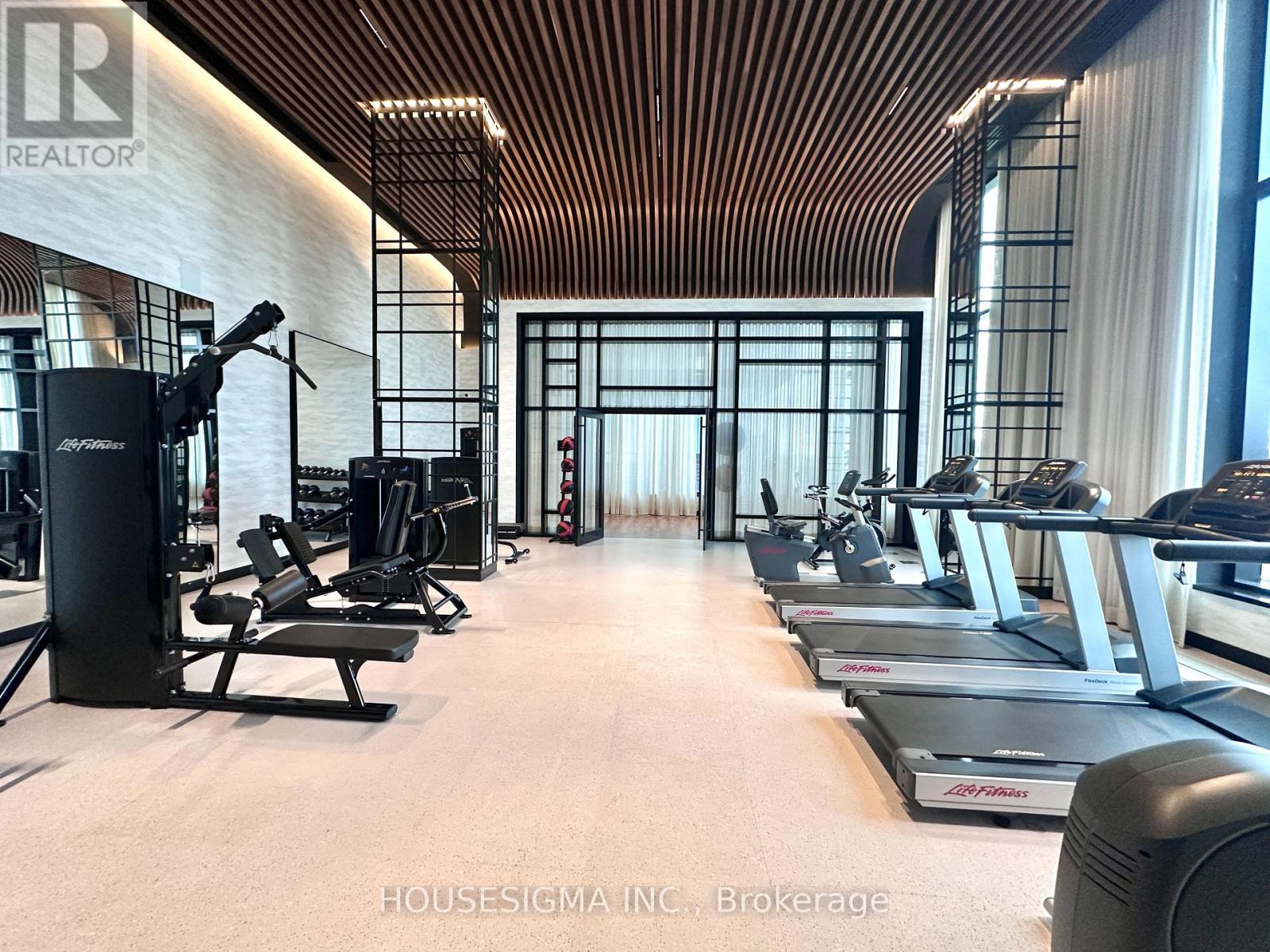 1702 - 3240 William Coltson Avenue, Oakville, Ontario  L6H 8C8 - Photo 8 - W12537958