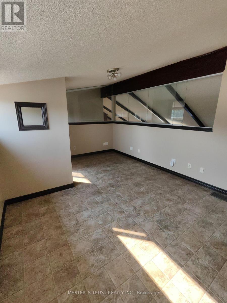 286 Georgian Drive, Barrie (Georgian Drive), Ontario  L4M 7B7 - Photo 23 - S12599806