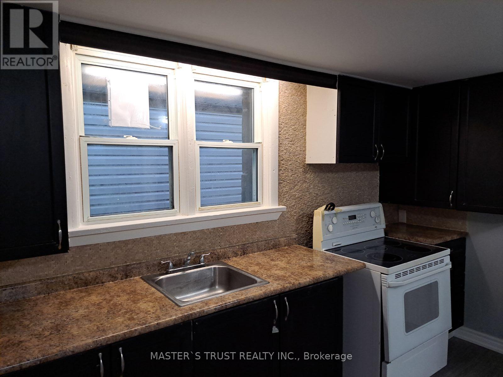 3 - 356 Barrie Road, Orillia, Ontario  L3V 2R9 - Photo 2 - S12599814