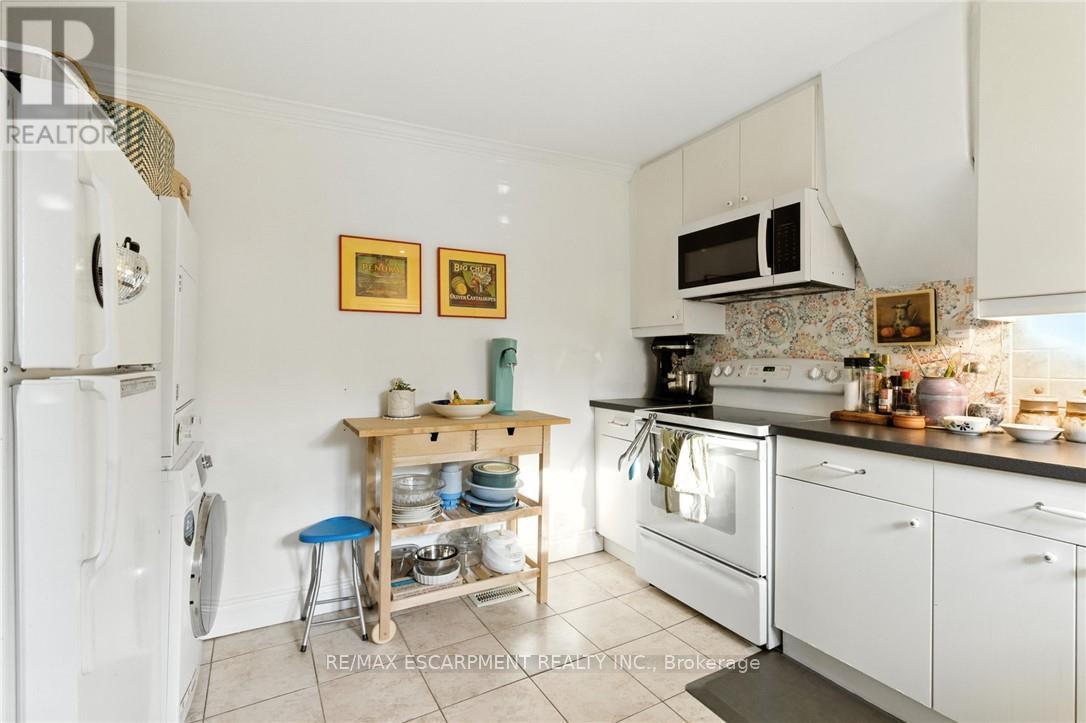 346 Hunter Street W, Hamilton, Ontario  L8P 1S7 - Photo 11 - X12599822