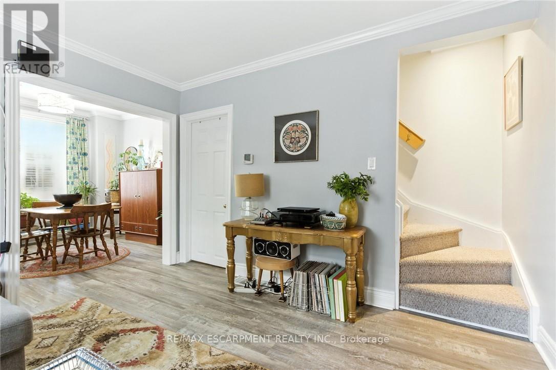 346 Hunter Street W, Hamilton, Ontario  L8P 1S7 - Photo 9 - X12599822