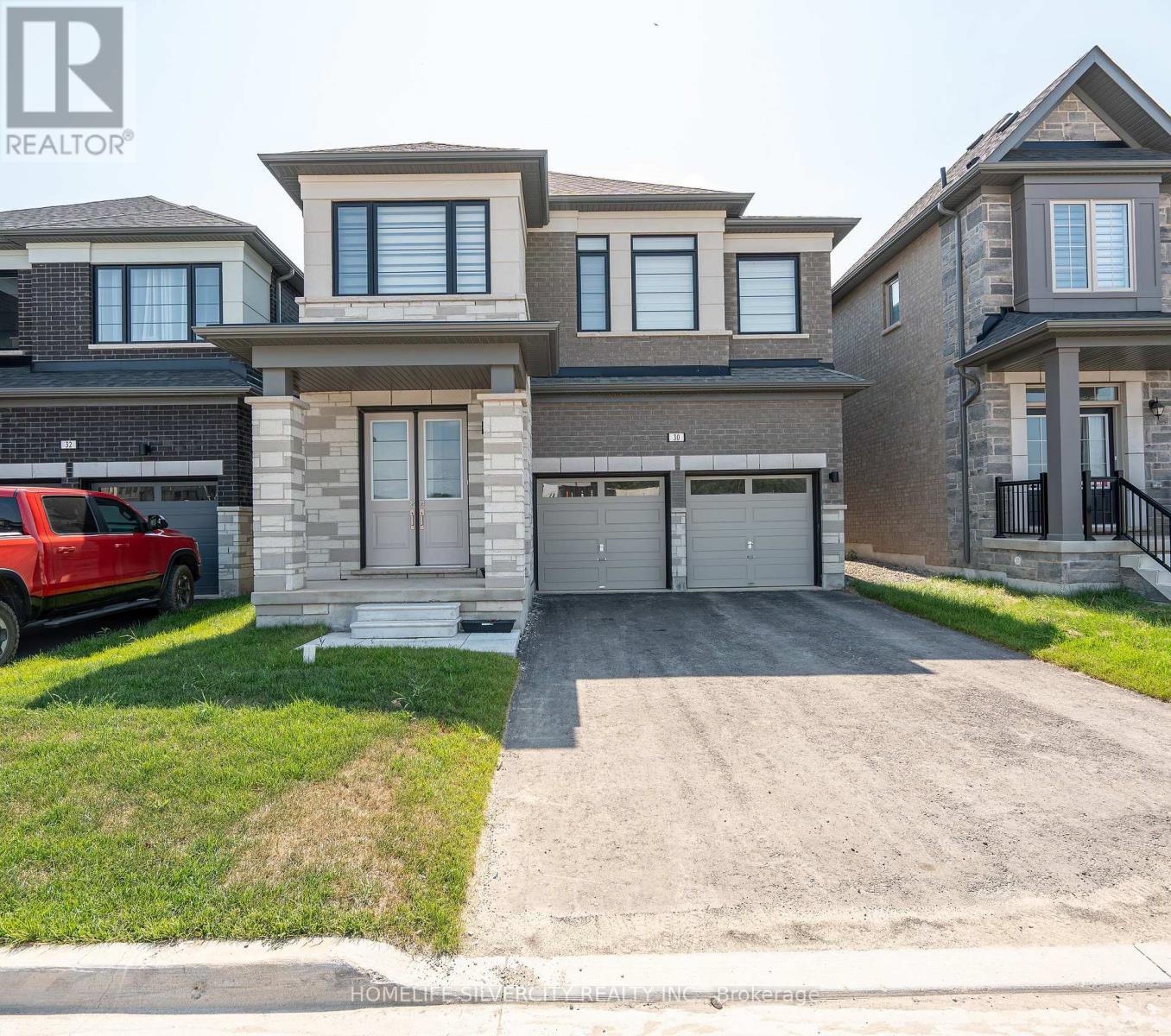 30 Orr Avenue, Erin, Ontario  N0B 1T0 - Photo 2 - X12599858