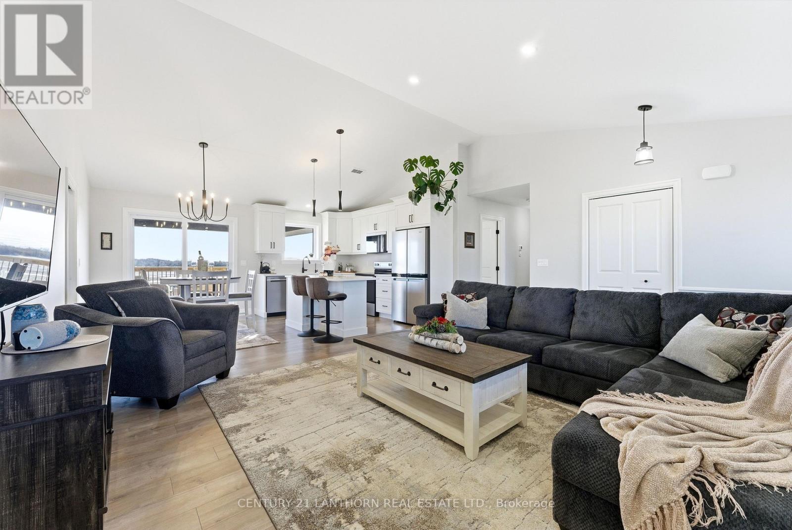 1232 County Road 7, Prince Edward County, Ontario  K0K 2T0 - Photo 9 - X12599884