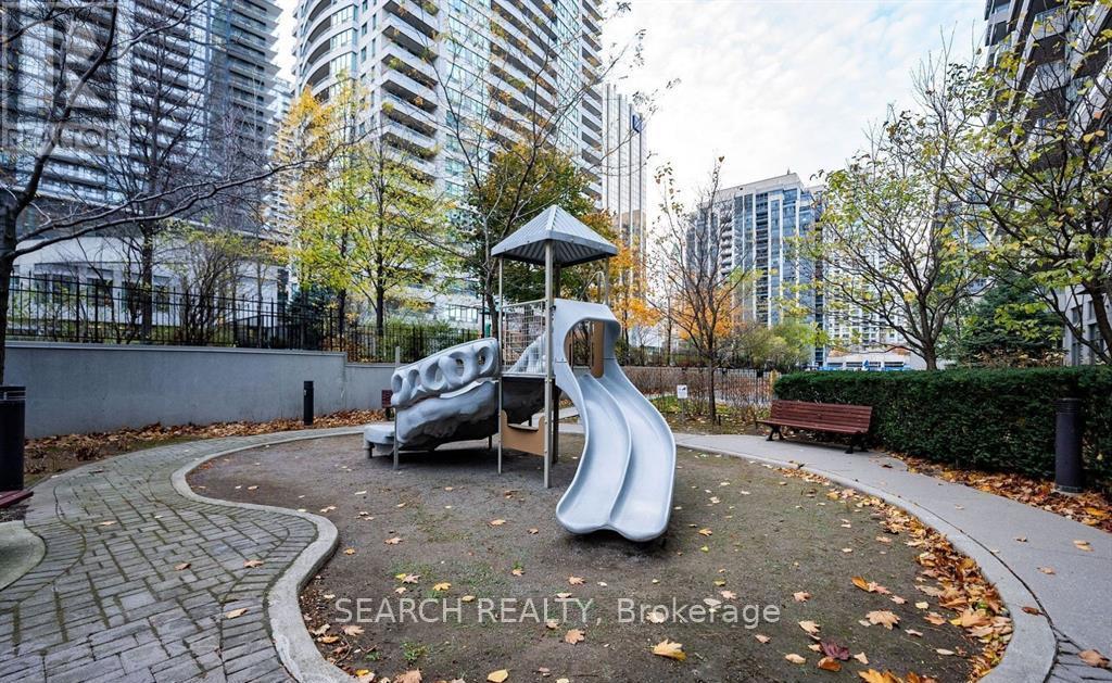 1706 - 35 Hollywood Avenue, Toronto, Ontario  M2N 0A9 - Photo 20 - C12599840