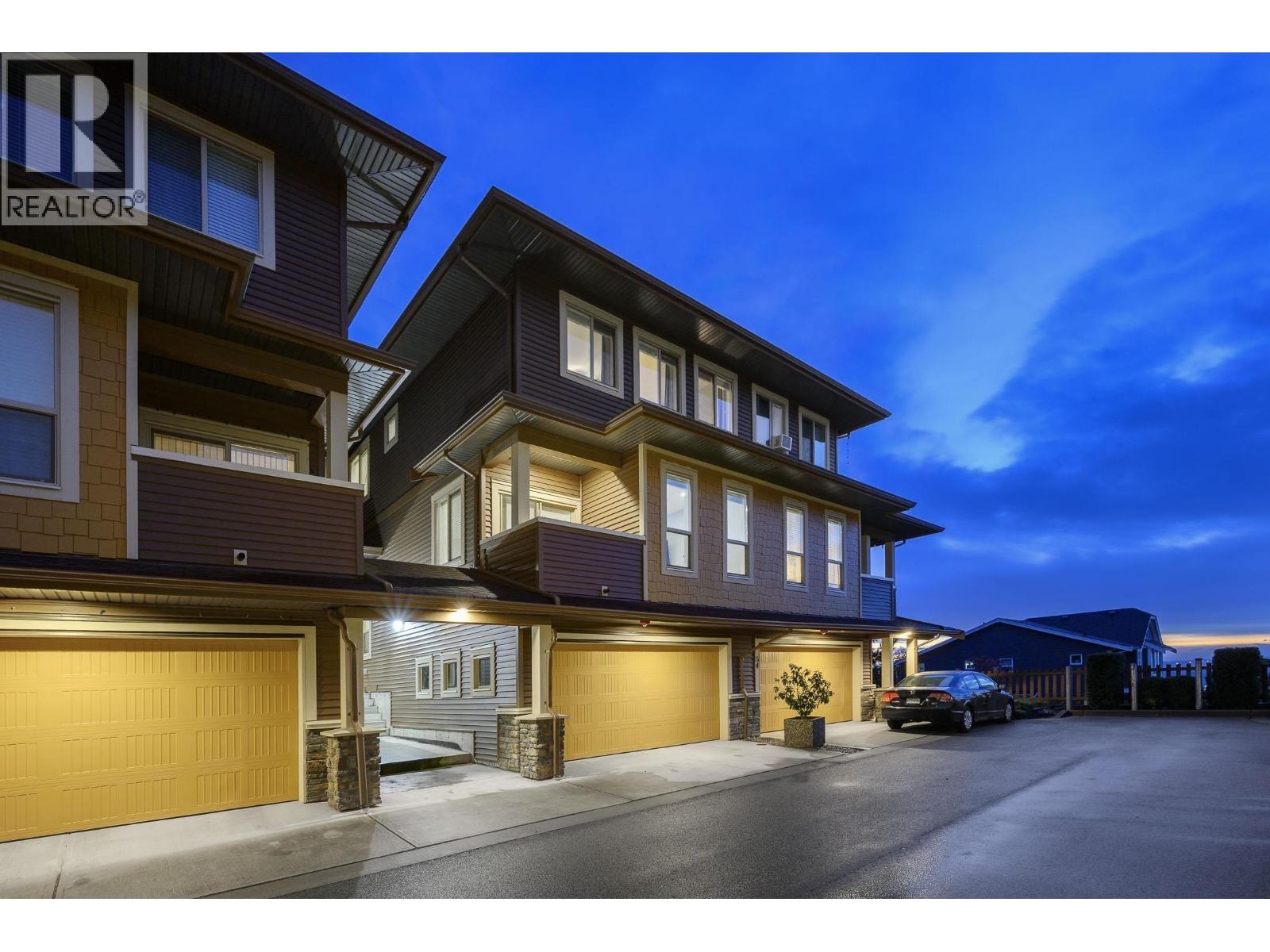 53 10480 248 Street, Maple Ridge, British Columbia V2W 0J4 - Photo 2 - R3072079