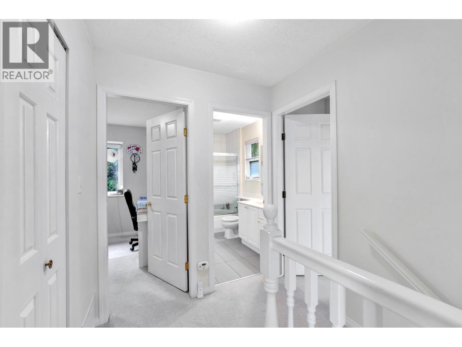 1067 Dansey Avenue, Coquitlam, British Columbia V3K 3H2 - Photo 27 - R3072084