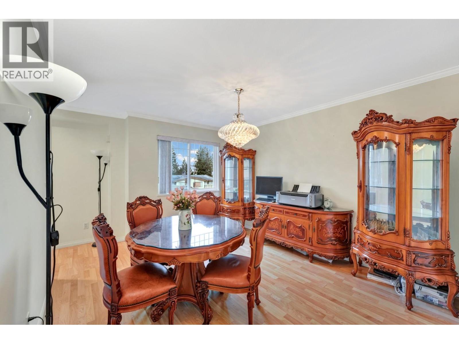 1067 Dansey Avenue, Coquitlam, British Columbia V3K 3H2 - Photo 8 - R3072084