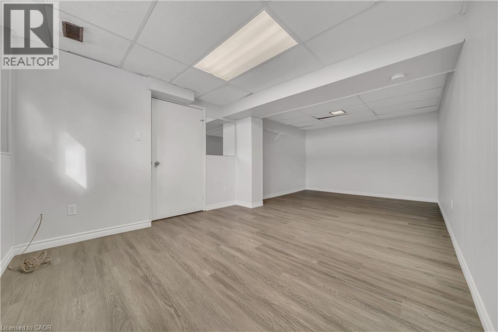 417 Keats Way Unit# 4, Waterloo, Ontario  N2L 5S7 - Photo 27 - 40791733