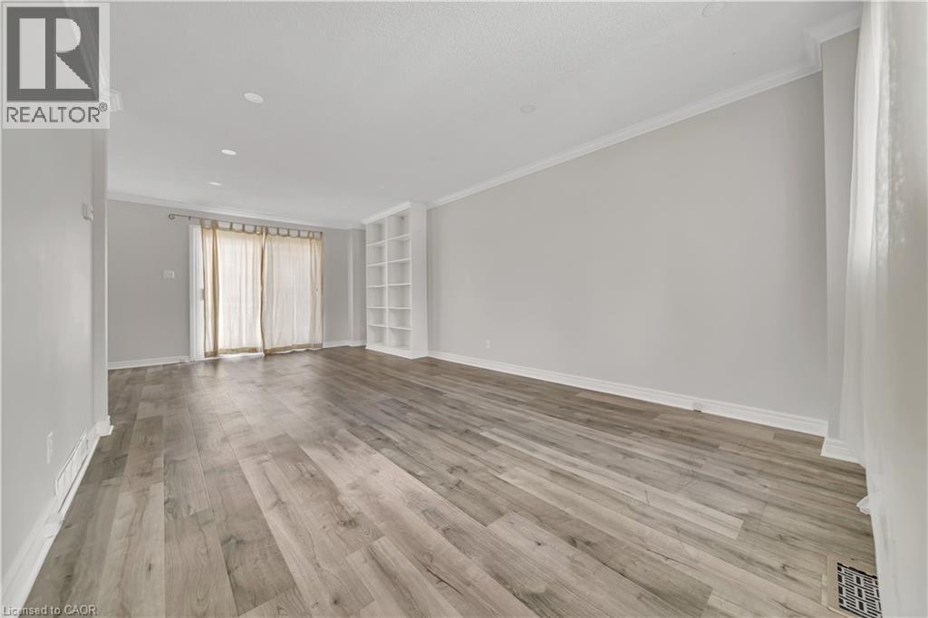 417 Keats Way Unit# 4, Waterloo, Ontario  N2L 5S7 - Photo 6 - 40791733