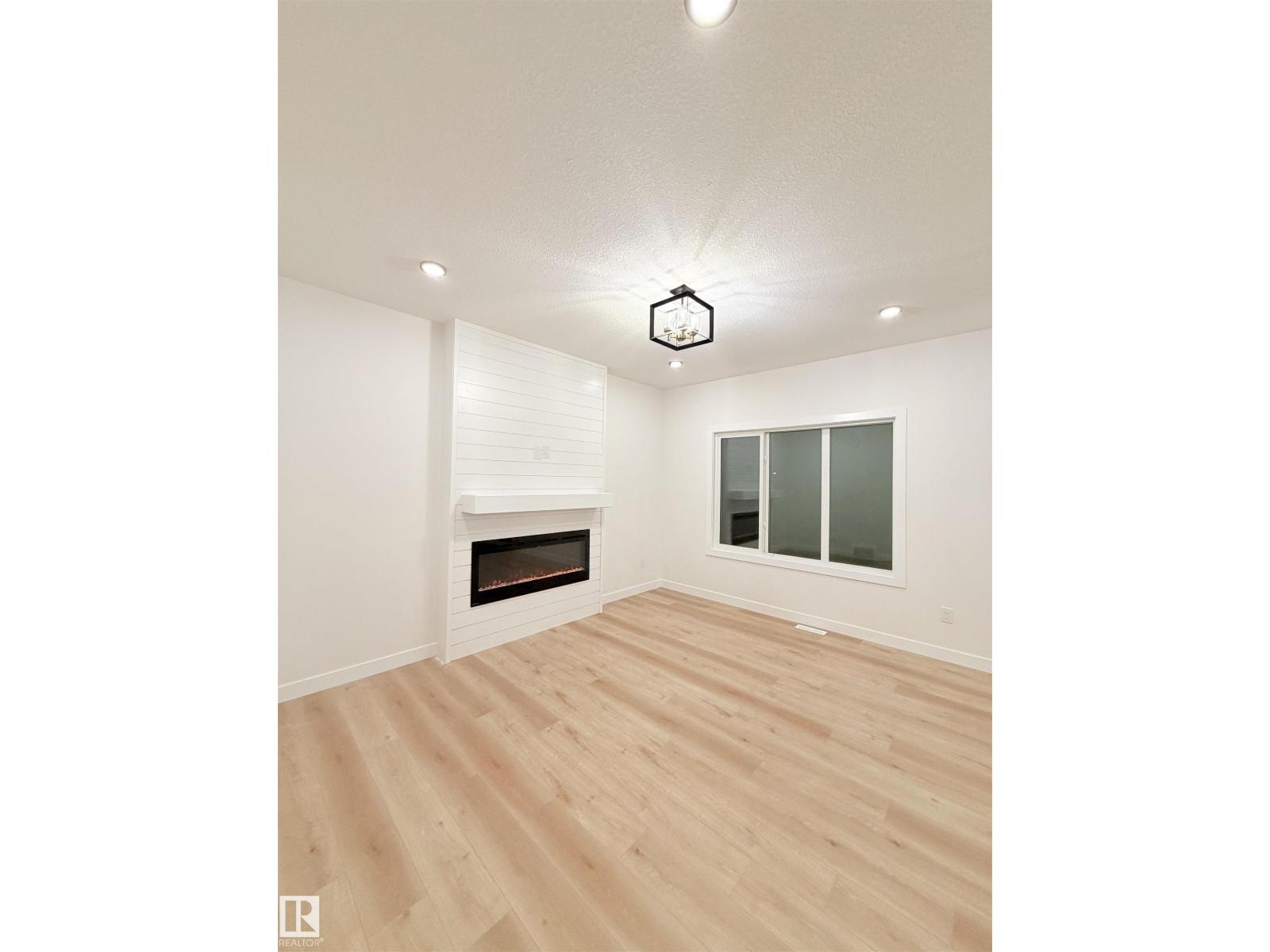 3136 Magpie Way Nw Nw, Edmonton, Alberta  T5S 0E1 - Photo 4 - E4461895