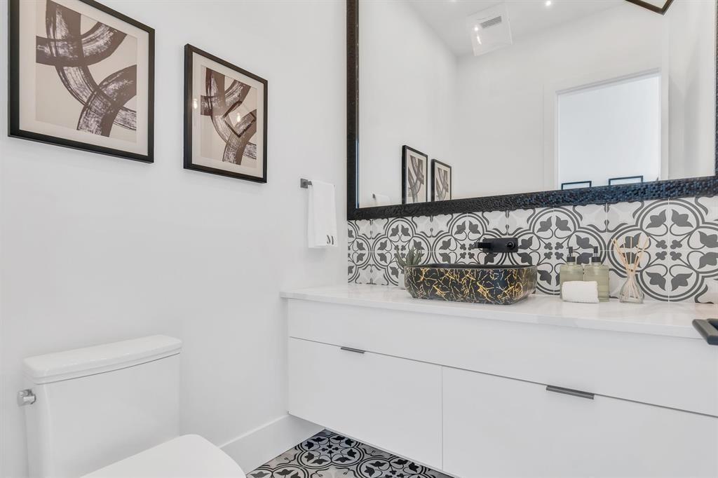 2723 201 Street, Langley, British Columbia  V2Z 0B6 - Photo 18 - R3072020