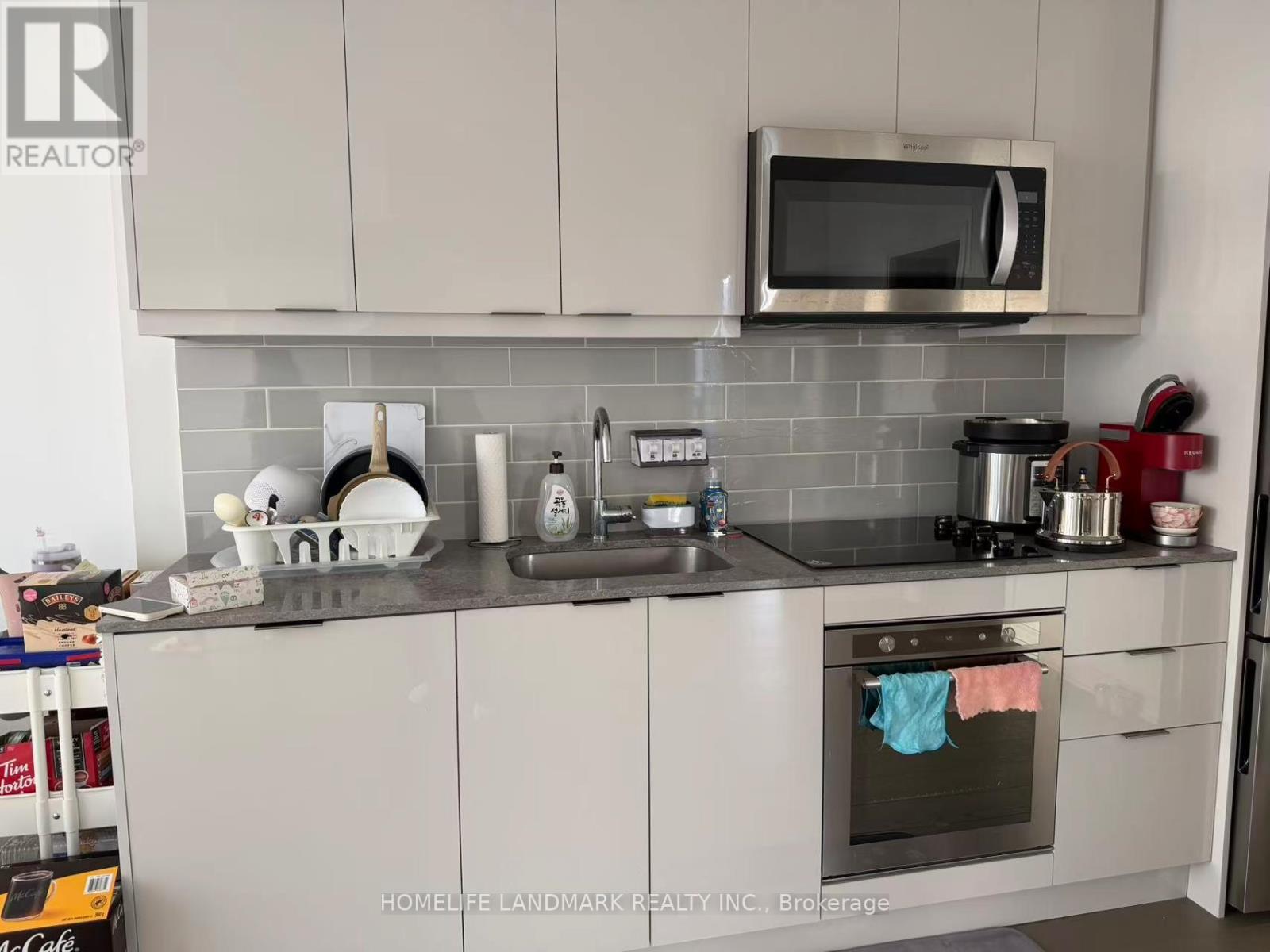 512 - 38 Forest Manor Road, Toronto, Ontario  M2J 1M1 - Photo 3 - C12599876