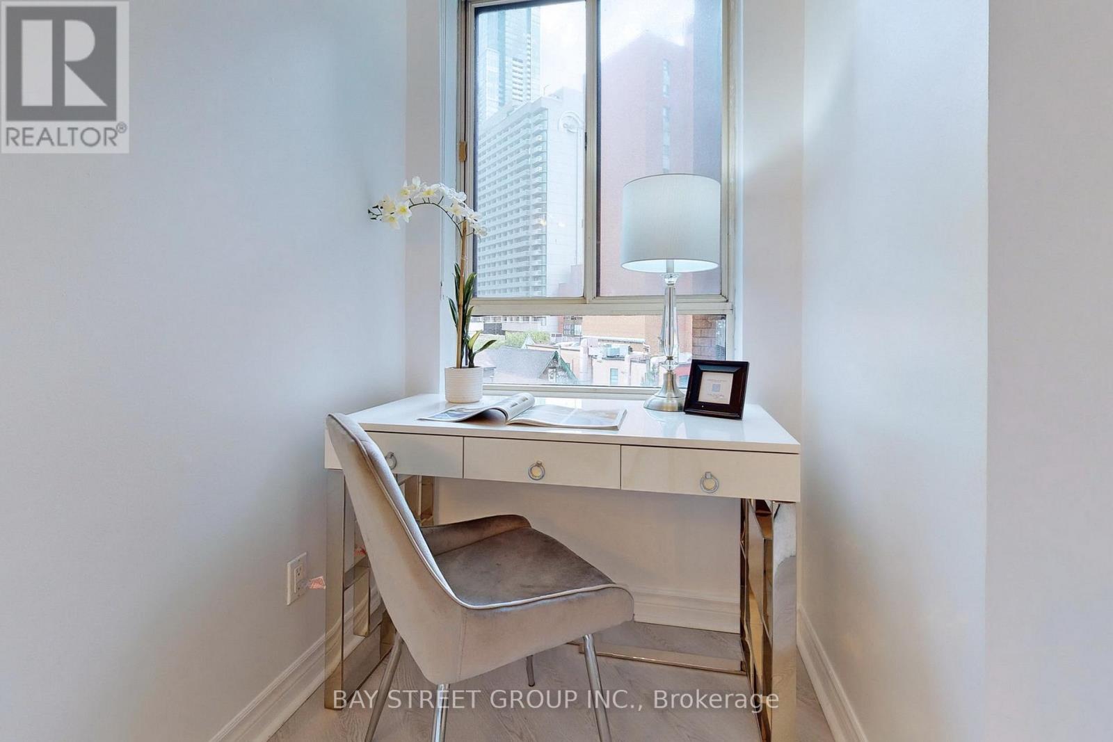 601 - 633 Bay Street, Toronto, Ontario  M5G 2G4 - Photo 21 - C12599890