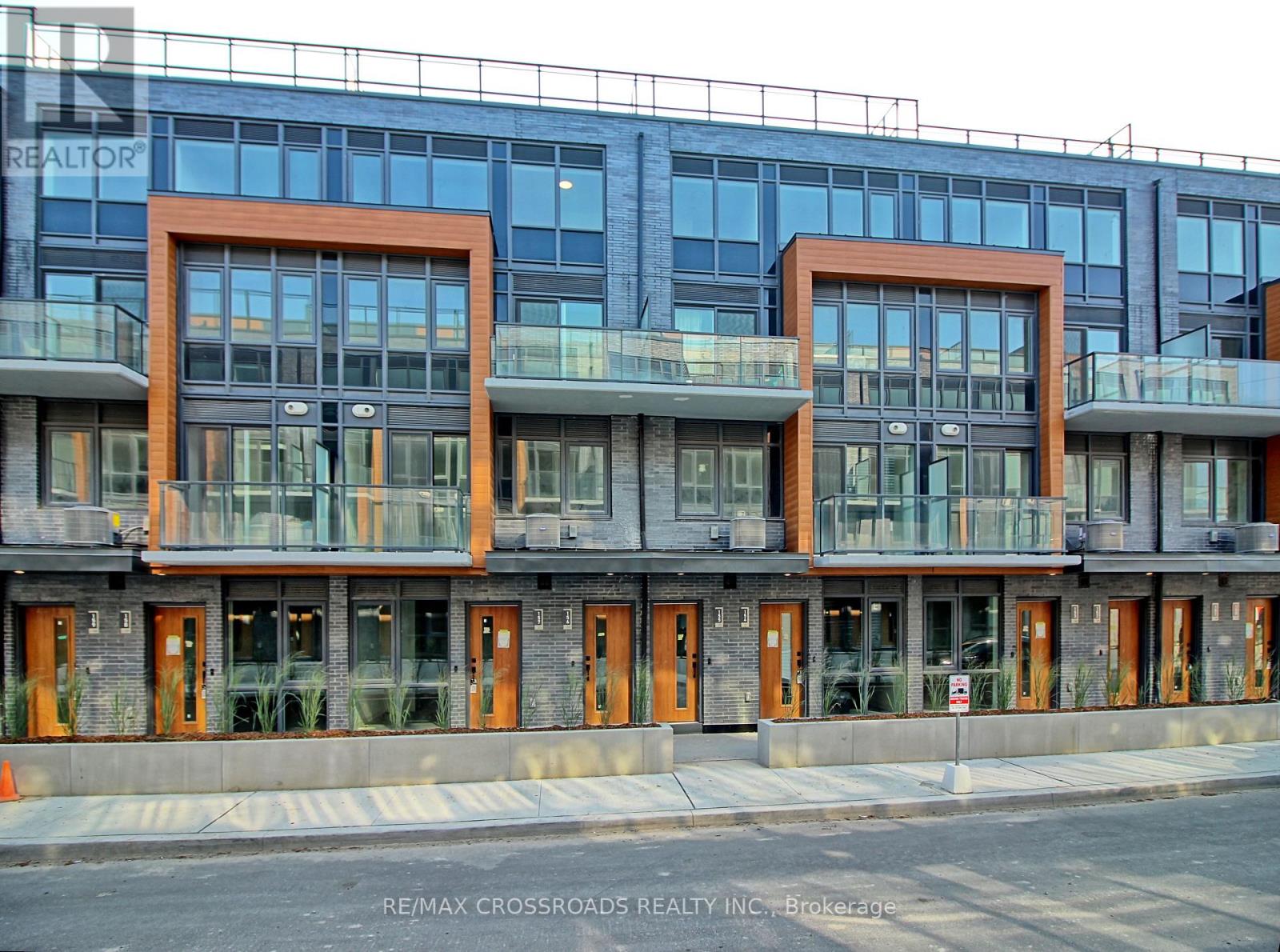 151 - 67 Curlew Drive, Toronto, Ontario M3A 0B4 - Photo 2 - C12599898