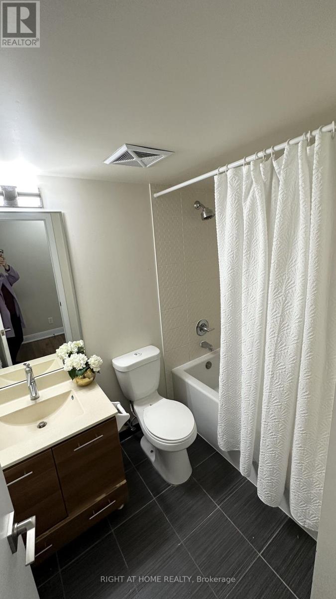 1309 - 125 Village Green Square, Toronto, Ontario  M1S 0G3 - Photo 22 - E12599912