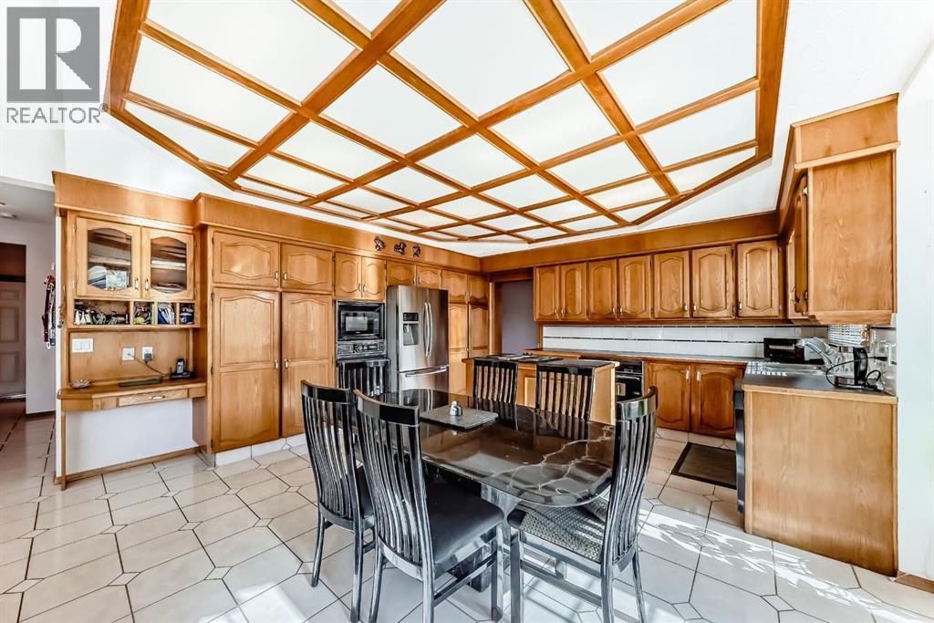 17 Santana Manor Nw, Calgary, Alberta  T3K 3M4 - Photo 12 - A2260143