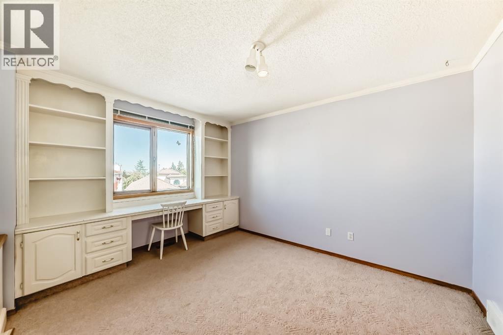 17 Santana Manor Nw, Calgary, Alberta  T3K 3M4 - Photo 29 - A2260143