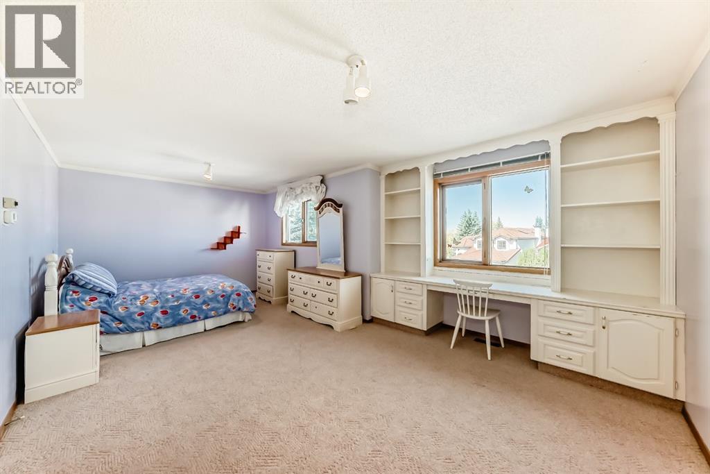 17 Santana Manor Nw, Calgary, Alberta  T3K 3M4 - Photo 27 - A2260143