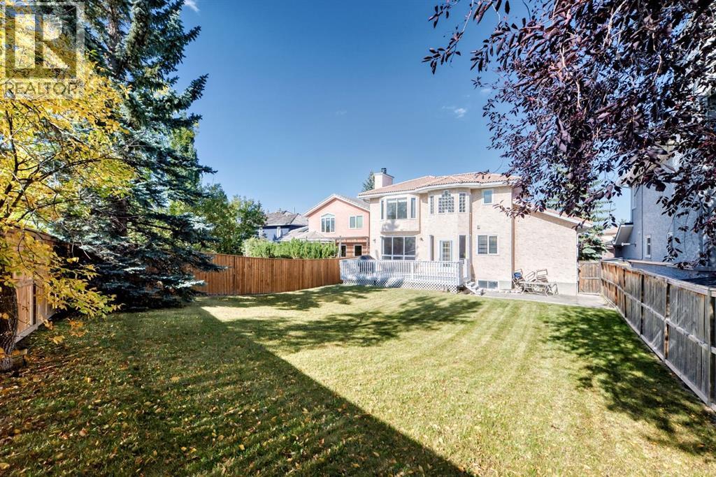 17 Santana Manor Nw, Calgary, Alberta  T3K 3M4 - Photo 47 - A2260143