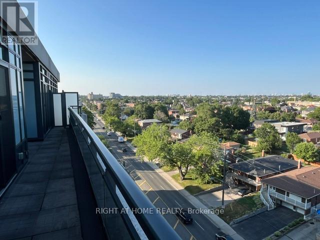 803 - 2522 KEELE STREET S, Toronto, Ontario