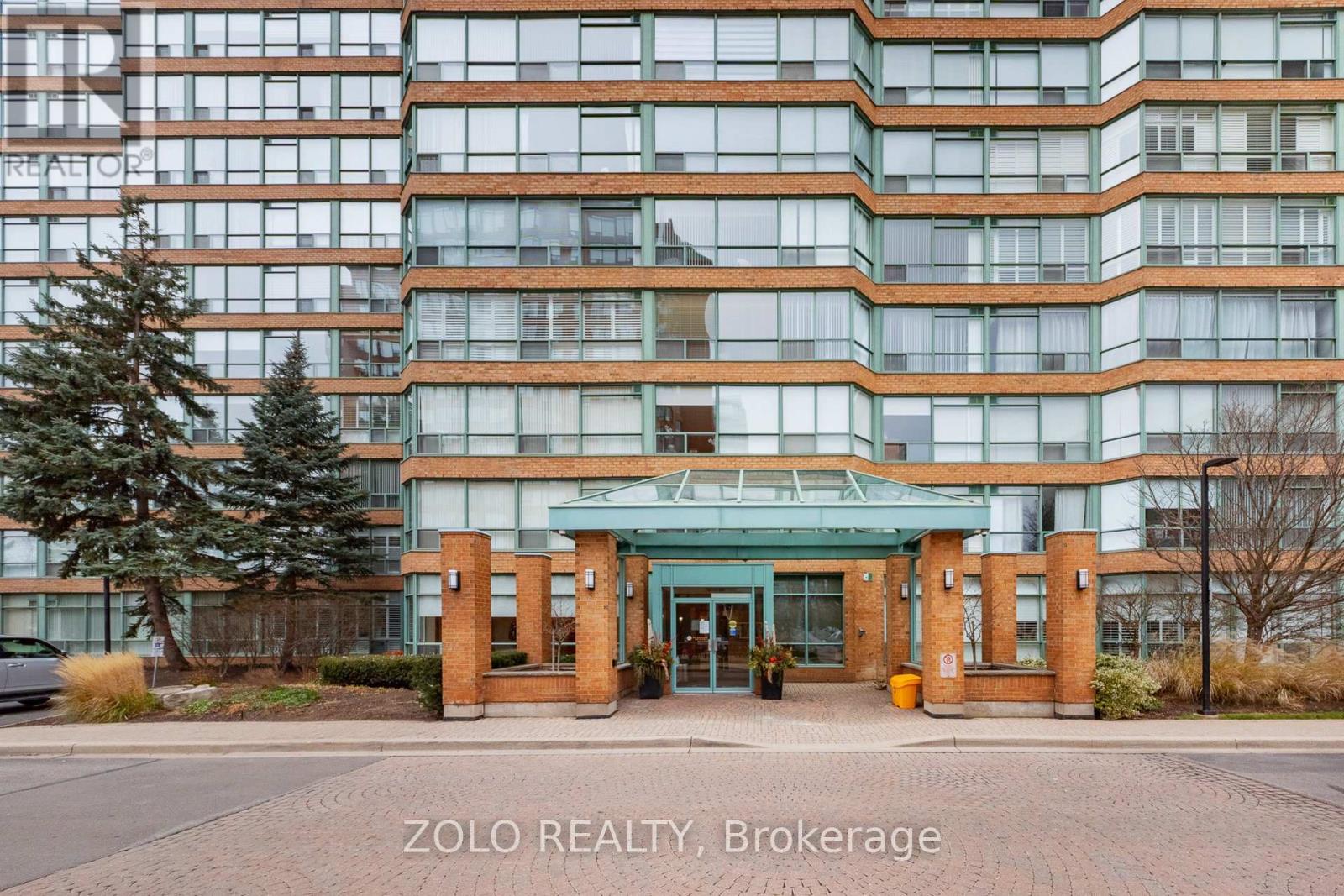 606 - 1276 Maple Crossing Boulevard, Burlington, Ontario L7S 2J9 - Photo 2 - W12599896