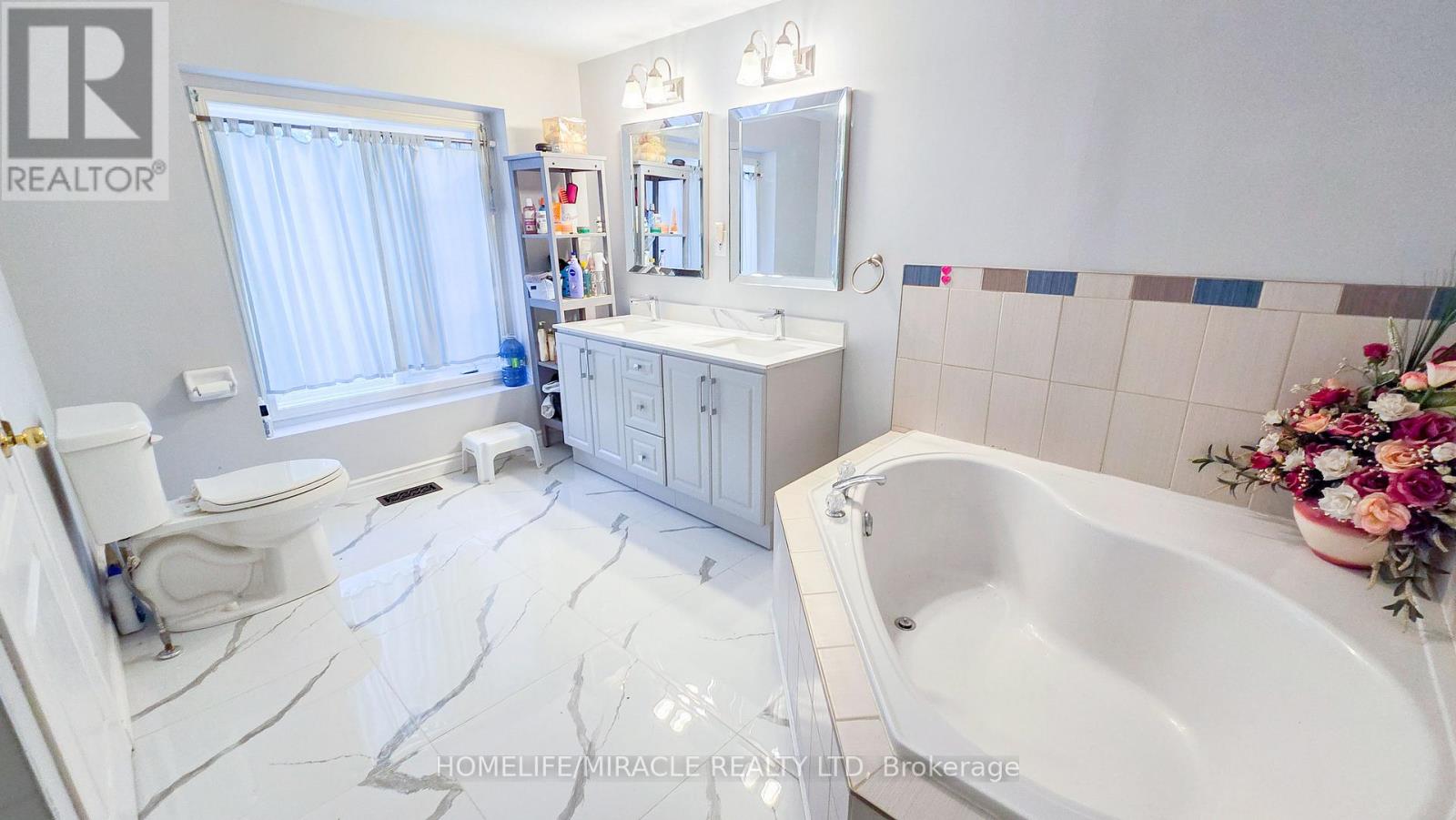 22 Rockwood Road, Kitchener, Ontario N2E 3S5 - Photo 16 - X12599882