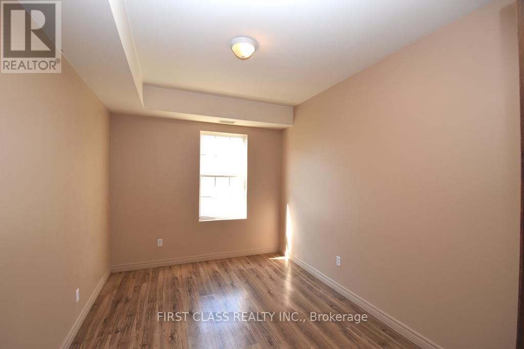 6 - 18 Market Street, Brantford, Ontario  N3T 2Z5 - Photo 6 - X12599886