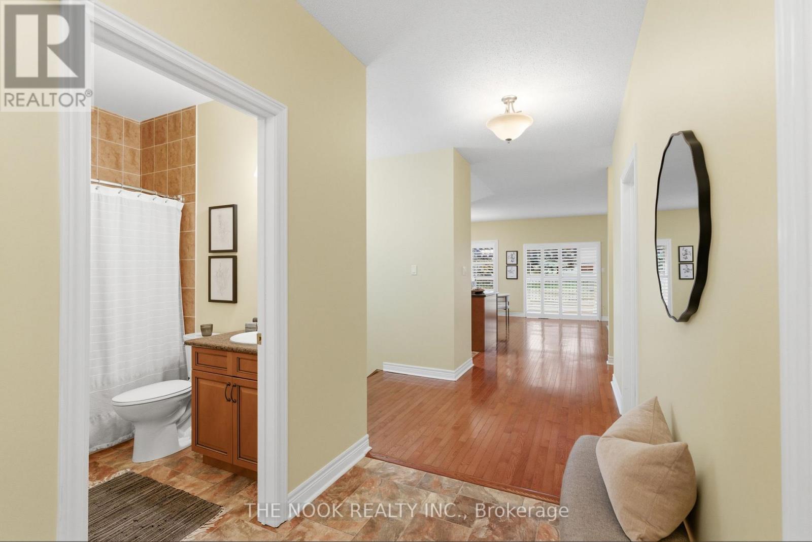 19 Heatherelea Drive E, Clarington, Ontario L1B 0B1 - Photo 10 - E12599940