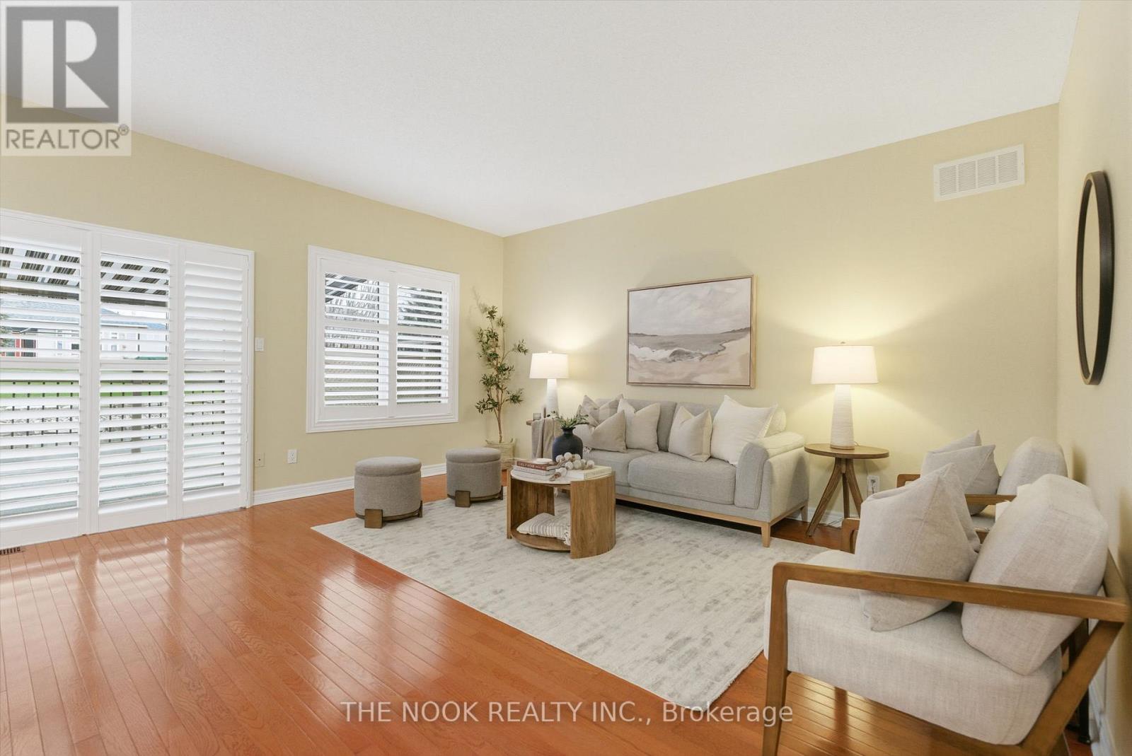 19 Heatherelea Drive E, Clarington, Ontario L1B 0B1 - Photo 11 - E12599940