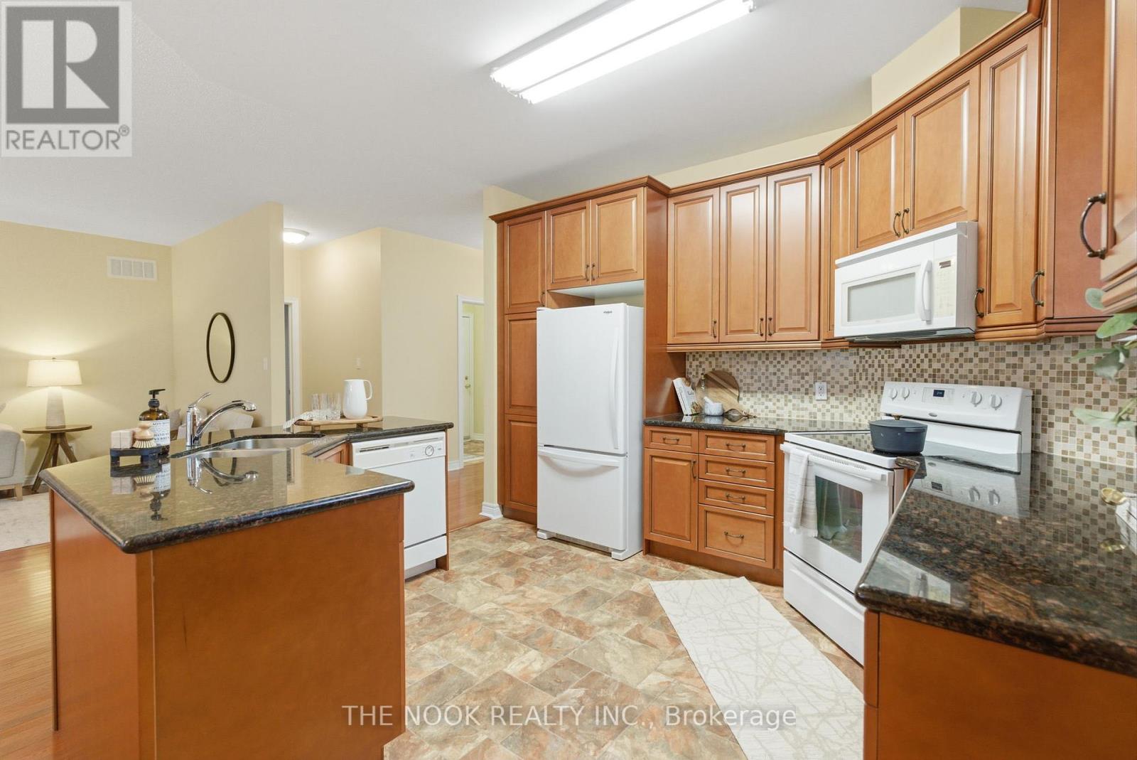 19 Heatherelea Drive E, Clarington, Ontario L1B 0B1 - Photo 19 - E12599940