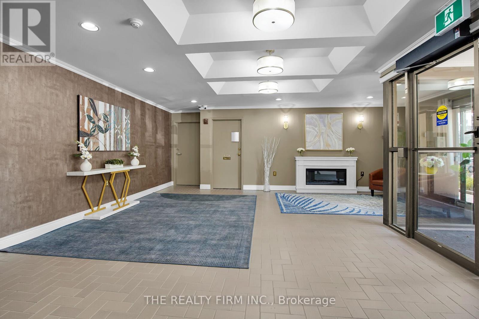 504 - 858 Commissioners Road E, London South, Ontario  N6C 5Y5 - Photo 8 - X12599954