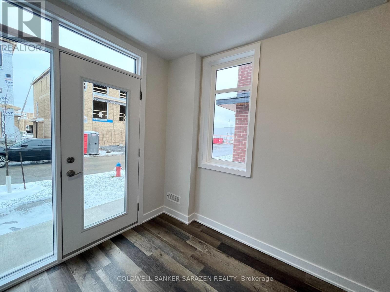 406 Jewelwing Private, Ottawa, Ontario  K1X 0M7 - Photo 4 - X12599926