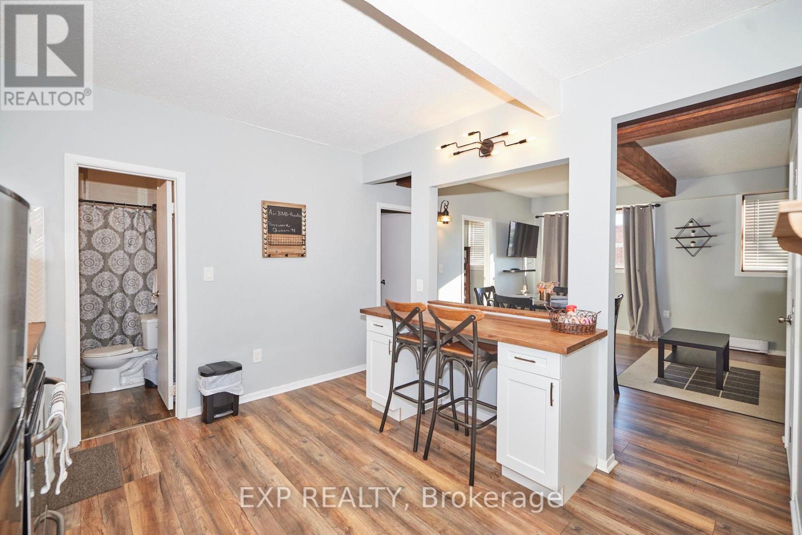 1 - 4675 Queen Street, Niagara Falls (Downtown), Ontario  L2E 2L9 - Photo 3 - X12599922