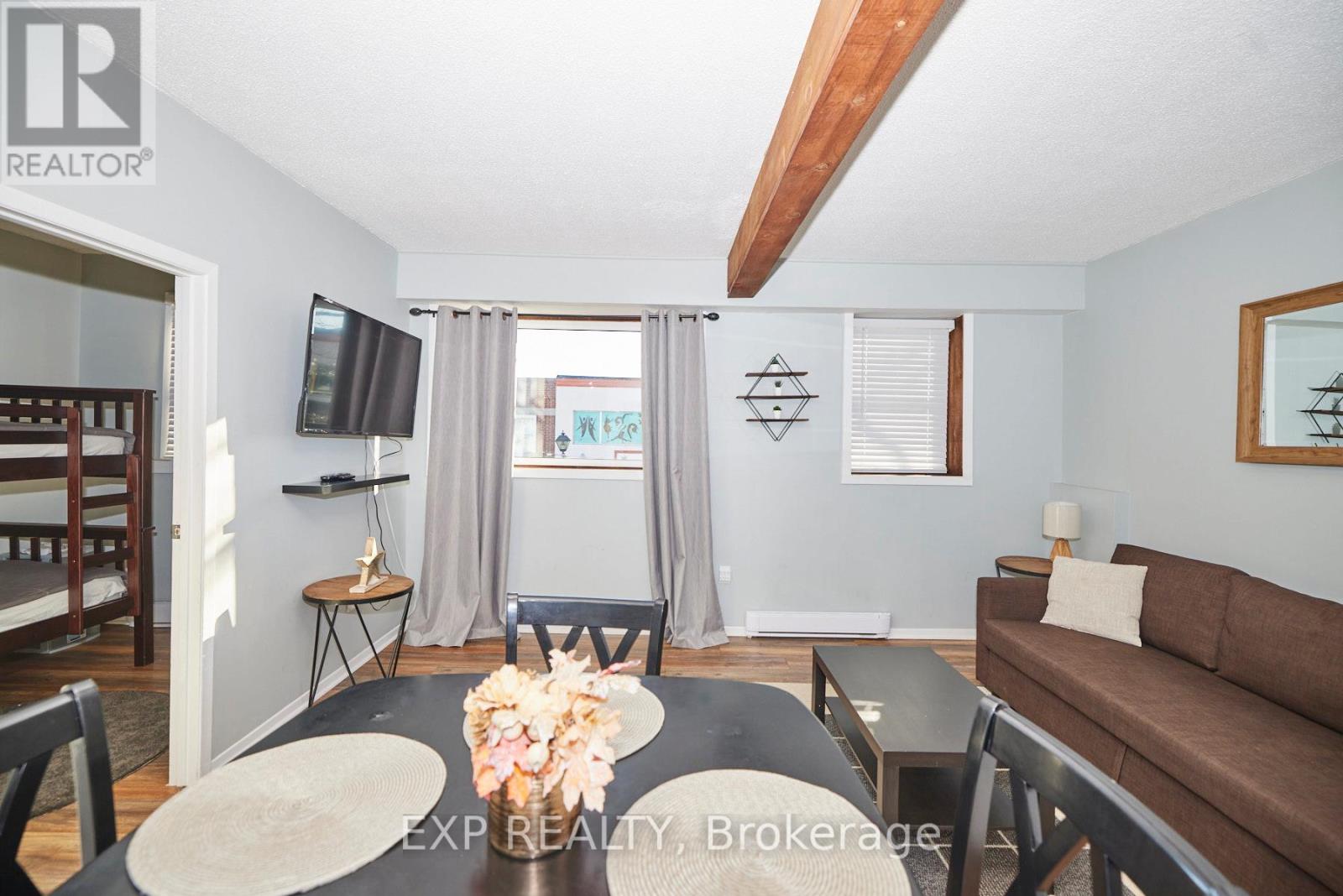 1 - 4675 Queen Street, Niagara Falls (Downtown), Ontario  L2E 2L9 - Photo 7 - X12599922