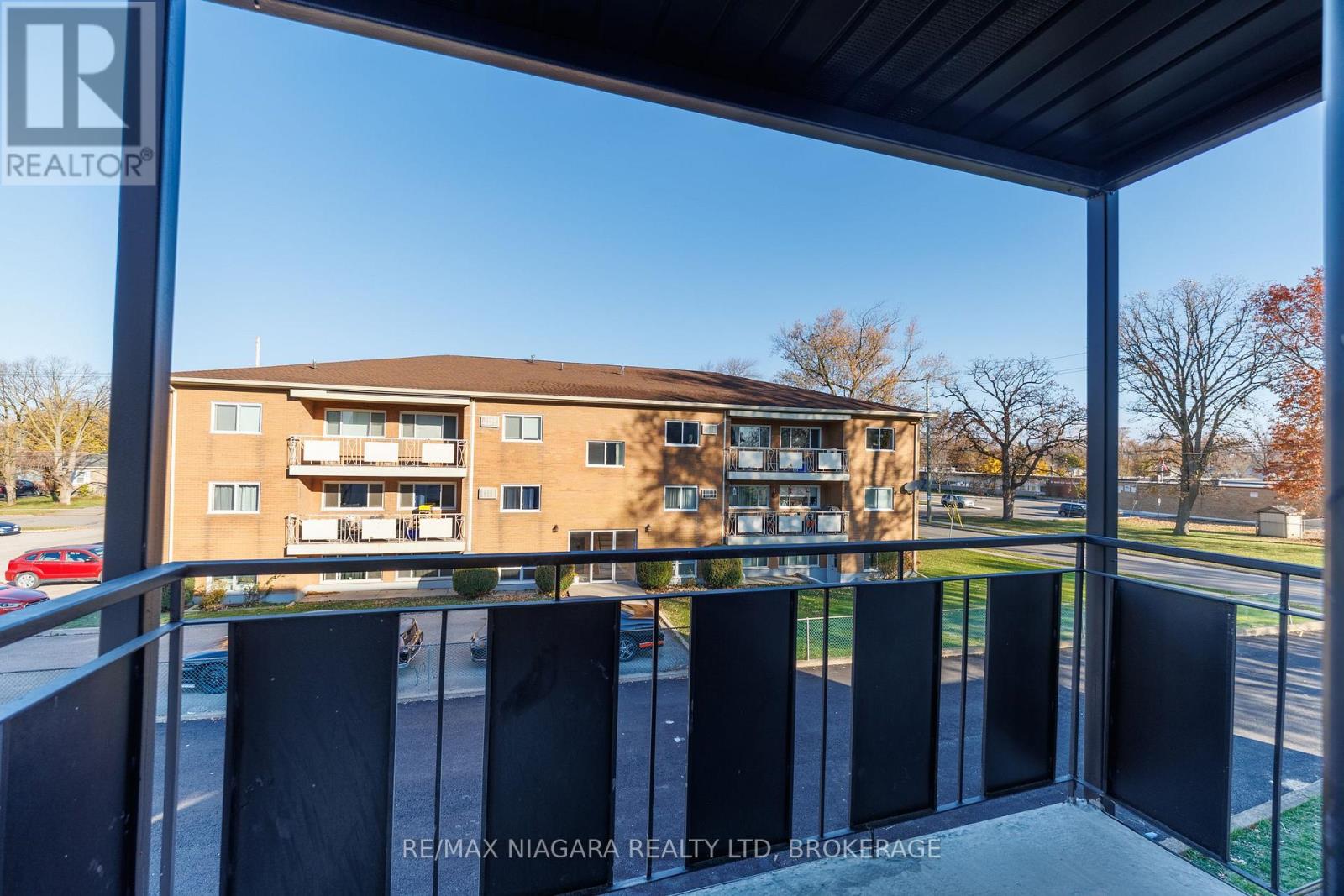 Unit 8 - 141 Plymouth Road, Welland, Ontario  L3B 3C8 - Photo 13 - X12599930