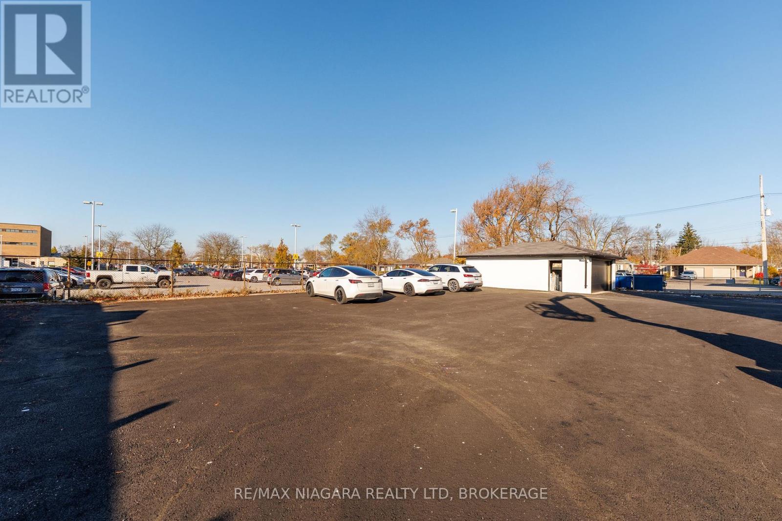 Unit 8 - 141 Plymouth Road, Welland, Ontario  L3B 3C8 - Photo 14 - X12599930