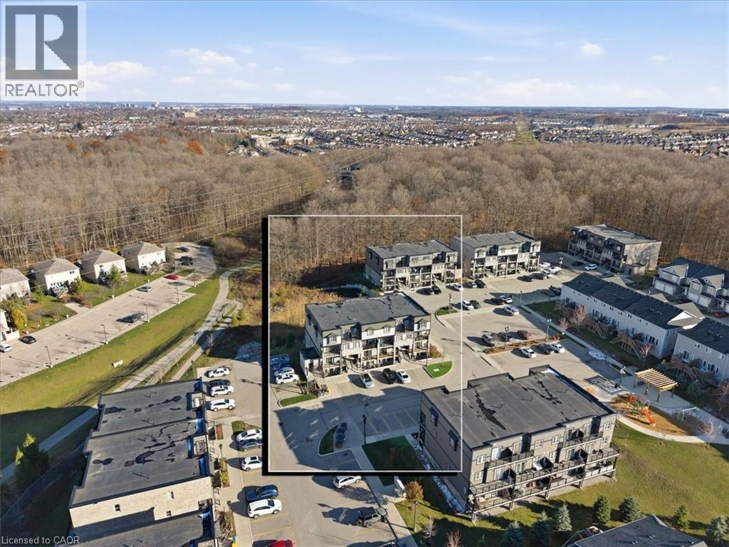 1989 Ottawa Street S Unit# 21d, Kitchener, Ontario  N2E 0G7 - Photo 1 - 40792268