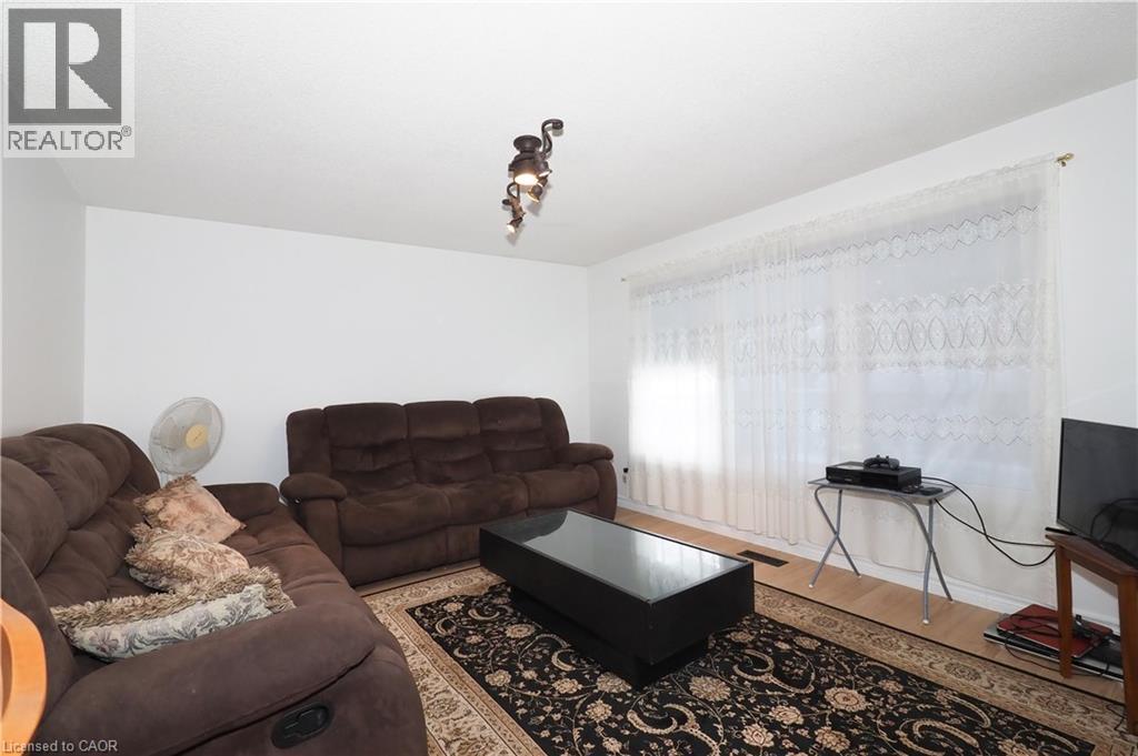 11 Broken Oak Crescent, Kitchener, Ontario  N2N 1N8 - Photo 8 - 40790826