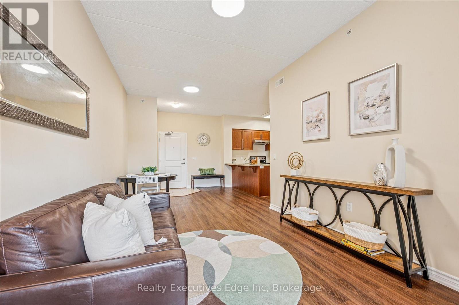 323 - 1077 Gordon Street, Guelph, Ontario  N1G 0E3 - Photo 12 - X12599966