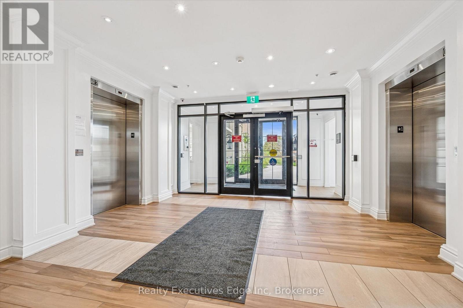 323 - 1077 Gordon Street, Guelph, Ontario  N1G 0E3 - Photo 4 - X12599966