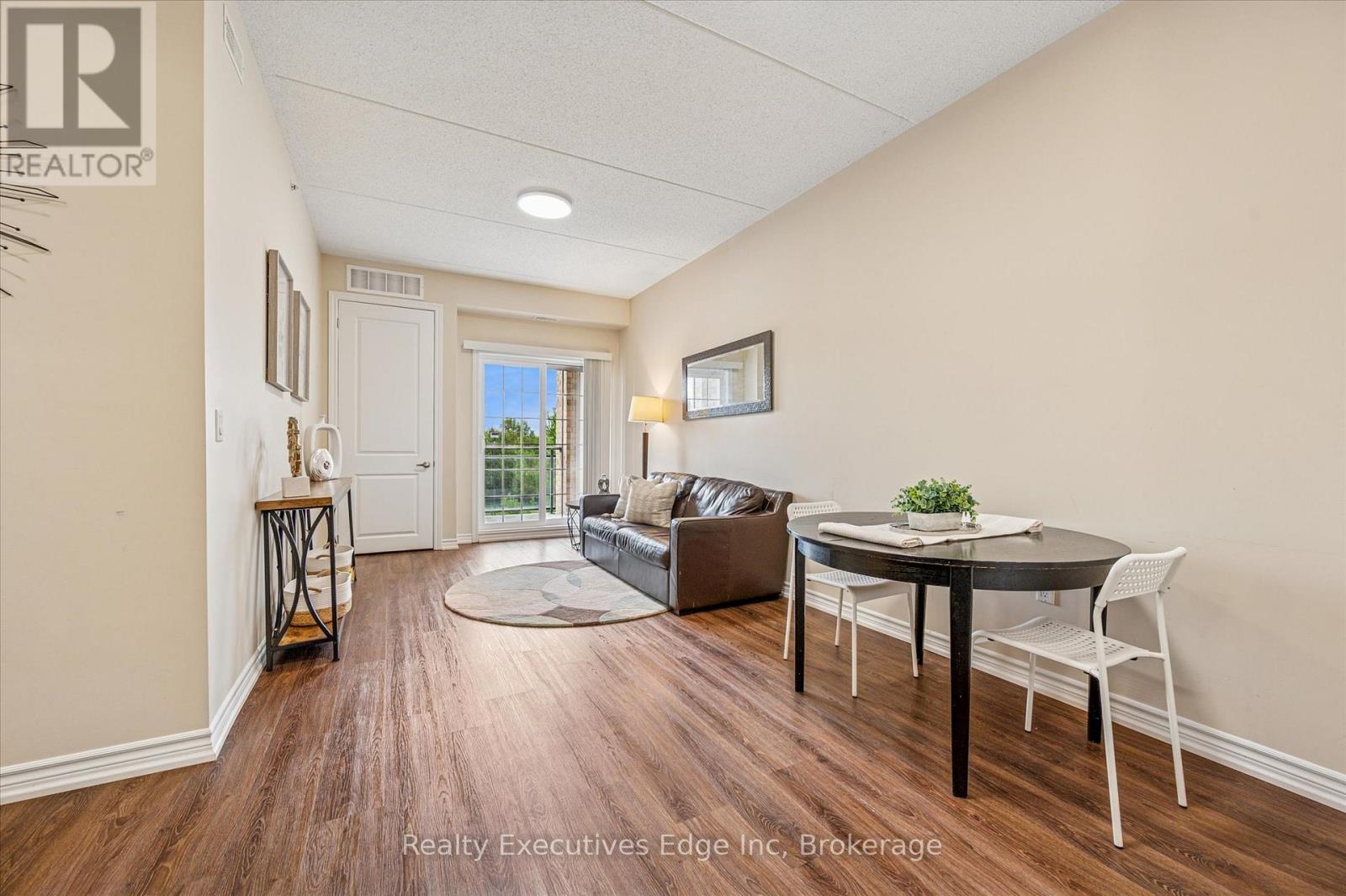 323 - 1077 Gordon Street, Guelph, Ontario  N1G 0E3 - Photo 9 - X12599966