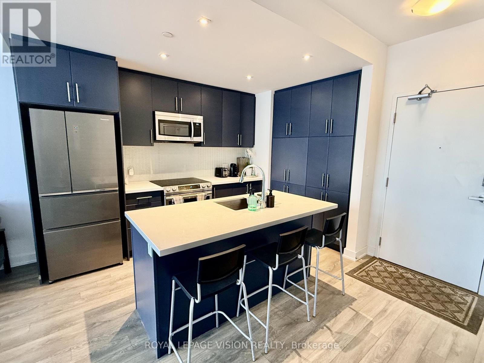 407 - 375 Sea Ray Avenue, Innisfil, Ontario  L9S 0M3 - Photo 4 - N12599960