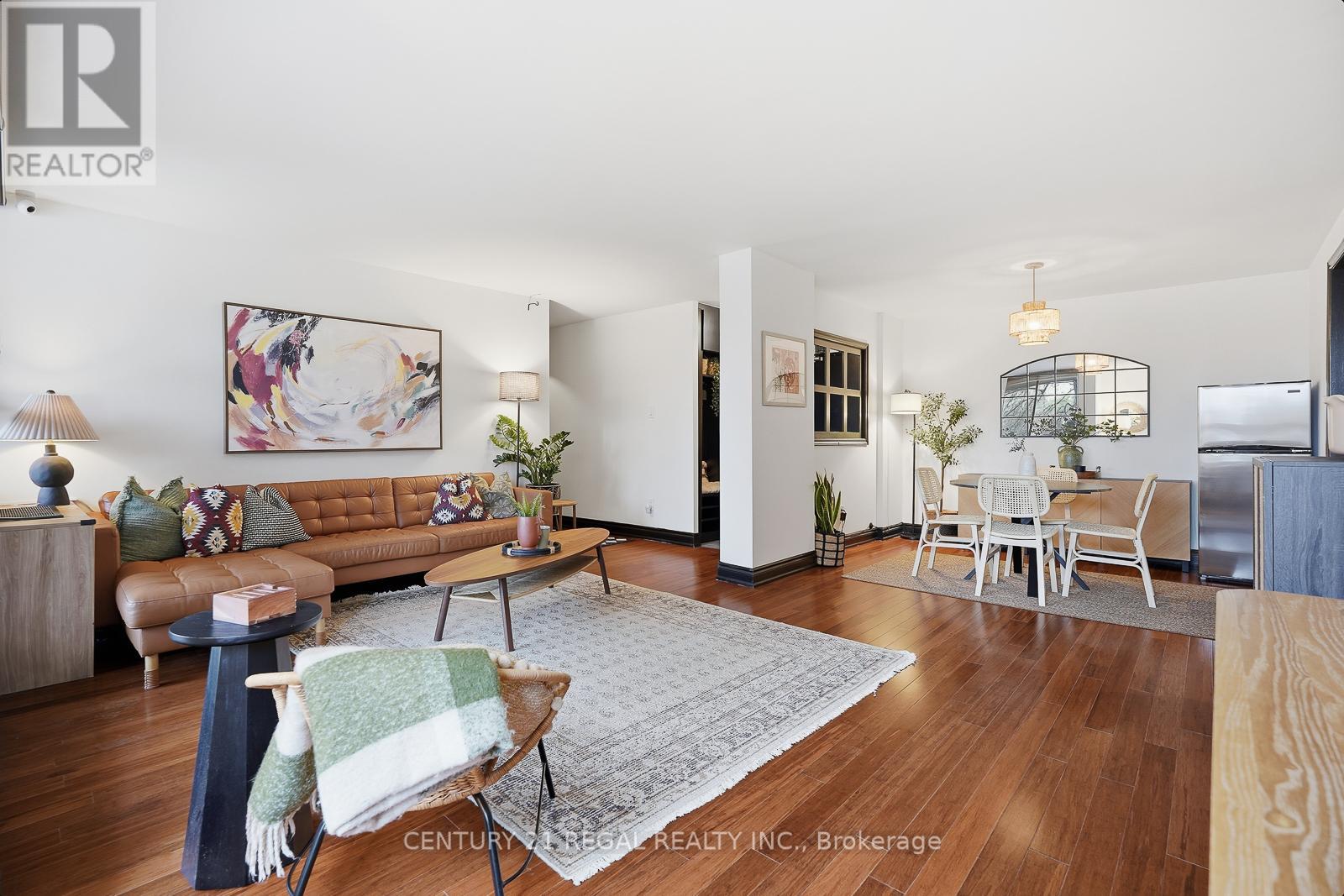 219 - 50 MISSISSAUGA VALLEY BOULEVARD, Mississauga, Ontario