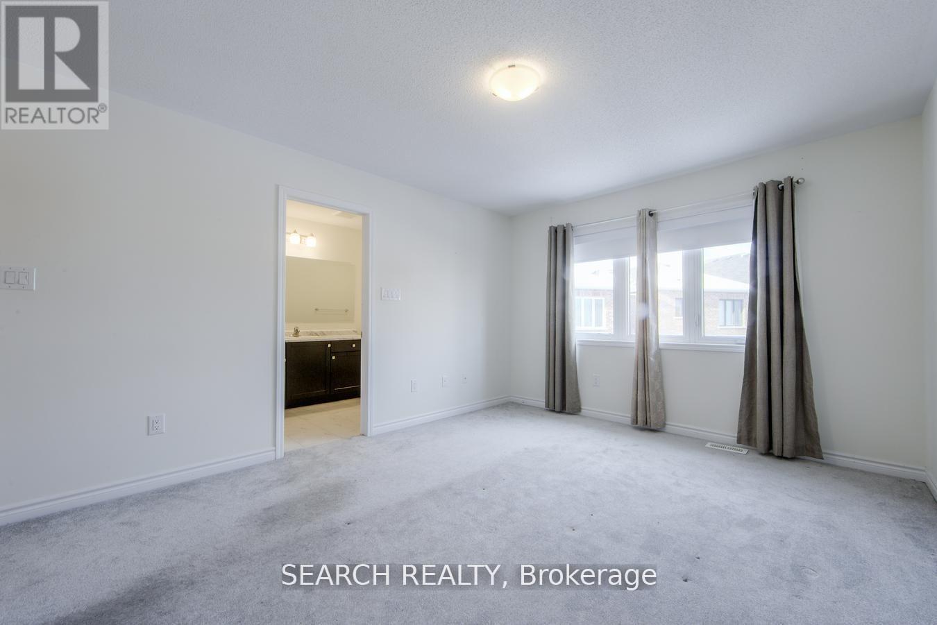 988 Cherry Court, Milton, Ontario  L9E 1P8 - Photo 7 - W12599936