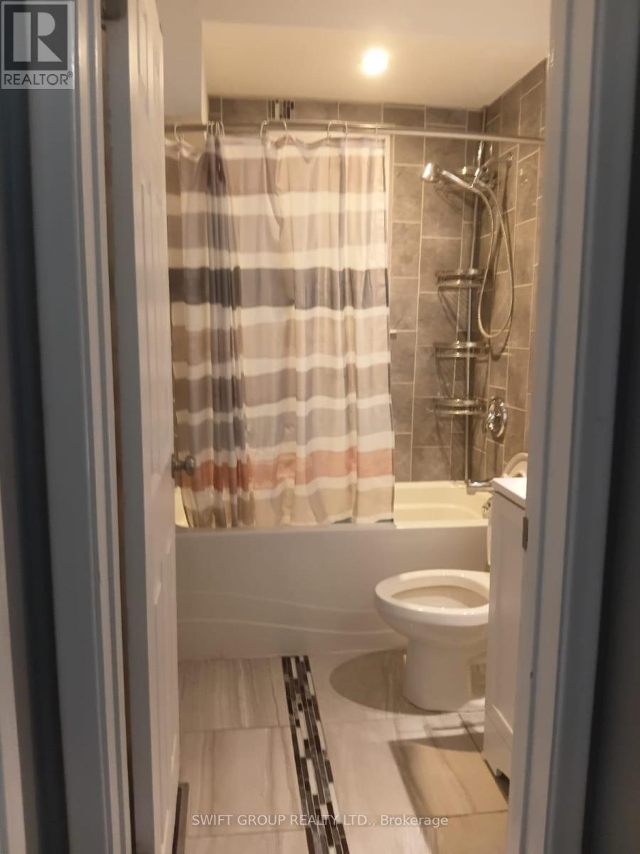 Upper - 8 Heatherglen Road, Toronto, Ontario  M9W 4R1 - Photo 19 - W12599944